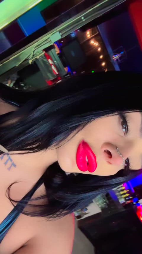 latina lips lipstick milf puerto rican clip