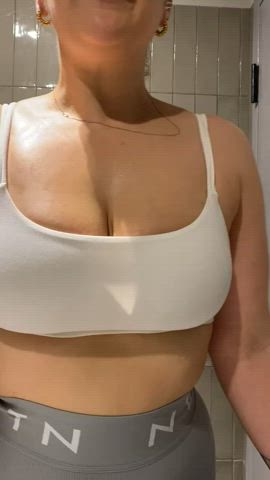 big tits gym leggings onlyfans sweaty sex workout clip