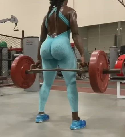 Ass Ebony Muscular Girl Wet clip