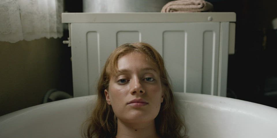 Ass Bathtub Celebrity French Nudity clip