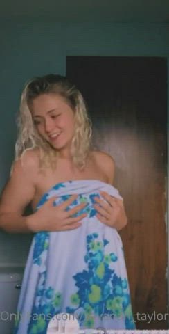 Blonde Shower Teen clip