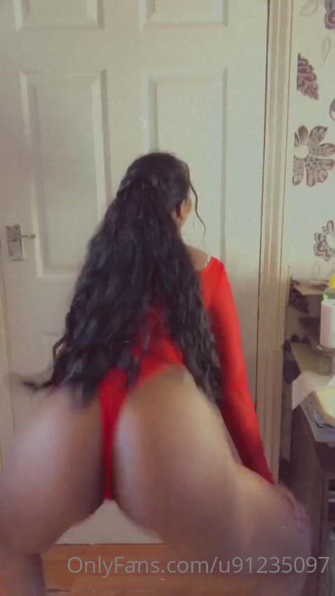 big ass bubble butt dancing ebony lightskinned phat ass slimthick teen thick twerking