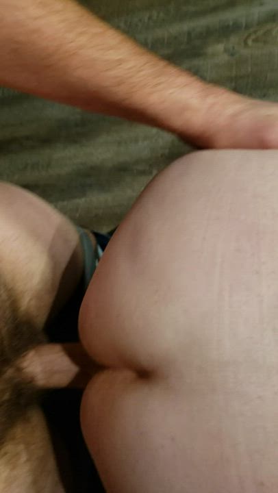 I love feeling his hot load on my back [M][F]