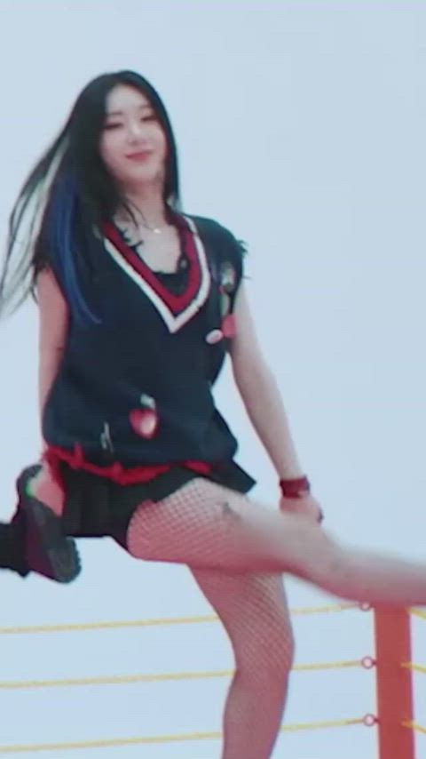 celebrity korean thighs clip