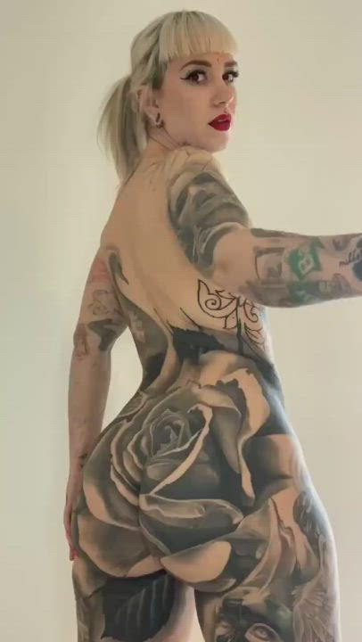 Ass Ass Clapping Ass Spread Babe Big Ass Blonde Bubble Butt Naked Shaking Smile Tattoo