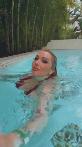 Big Tits Huge Tits Swimsuit Wet clip