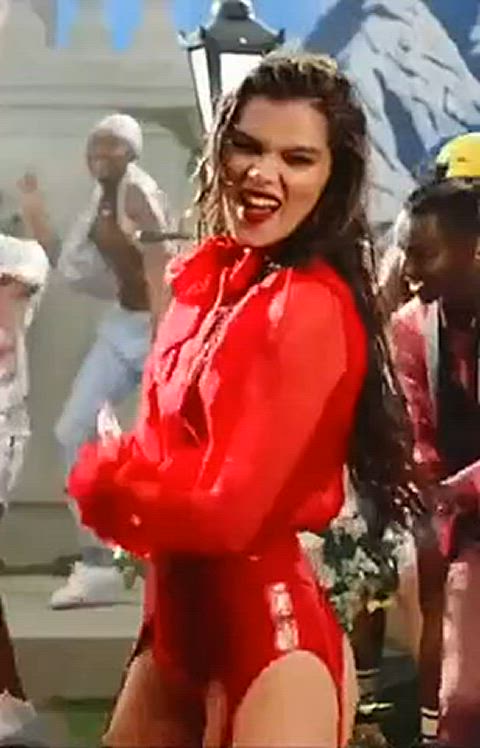 hailee steinfeld sexy sexy voice clip