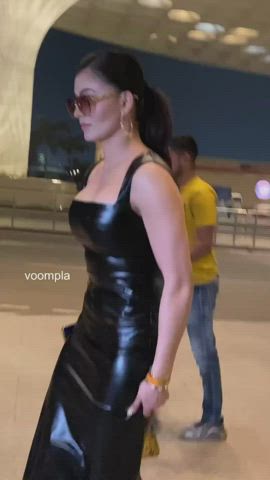 Do you think Urvashi rautela dropped the strap purposely or her boobs just getting