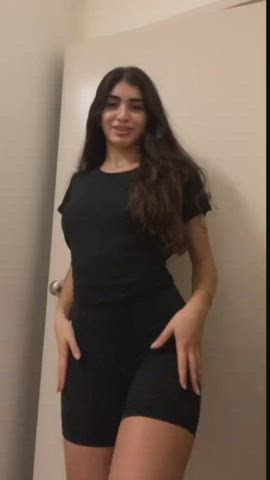 Arab Ass Babe Brunette Jiggling Lebanese Mia Khalifa clip