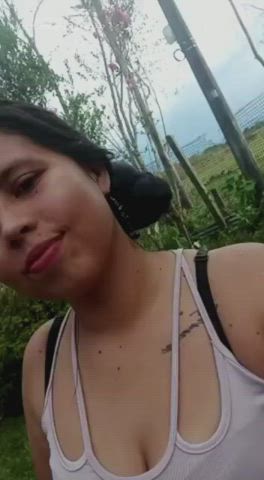 18 years old amateur boobs cute flashing latina outdoor smile teen clip