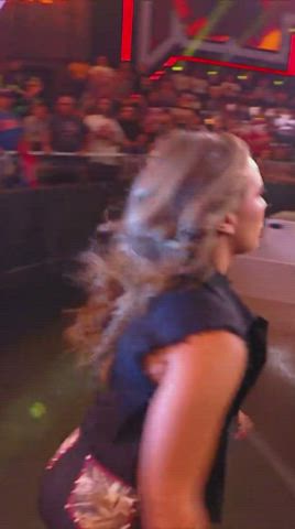 ass country girl thick wrestling clip