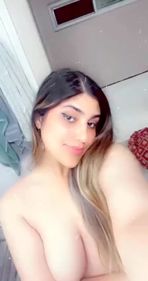 nipples pakistani selfie clip