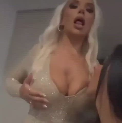 big tits boobs cleavage dontslutshame clip