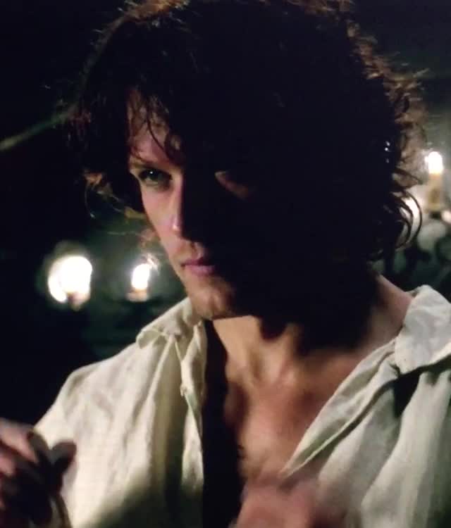 Jamie Shirt off