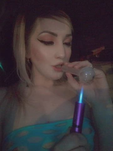 blonde cute smoking clip