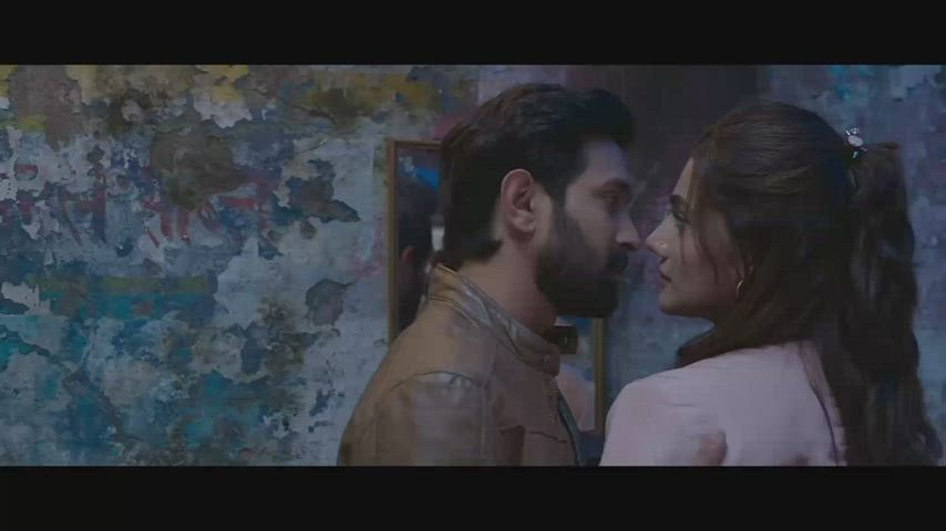 bollywood kissing passionate clip