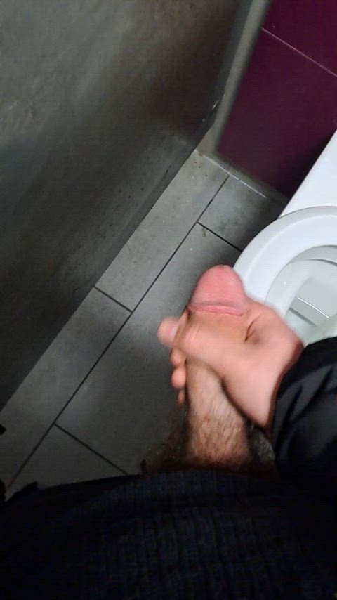 20 years old bwc big dick cum cumshot cut cock gay public teen thick cock clip