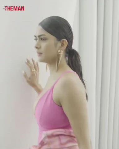 Mrunal Thakur