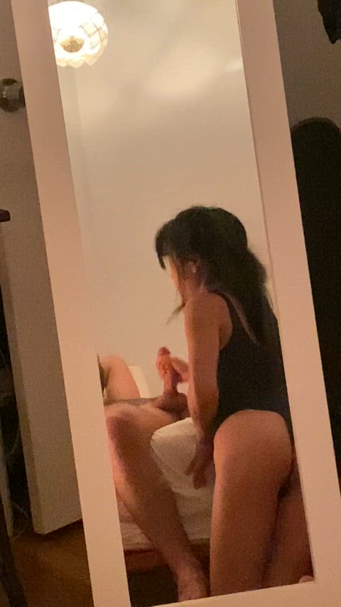 girlfriend handjob mirror clip