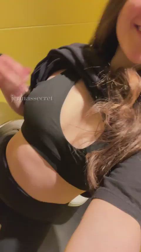 boobs gym strip clip