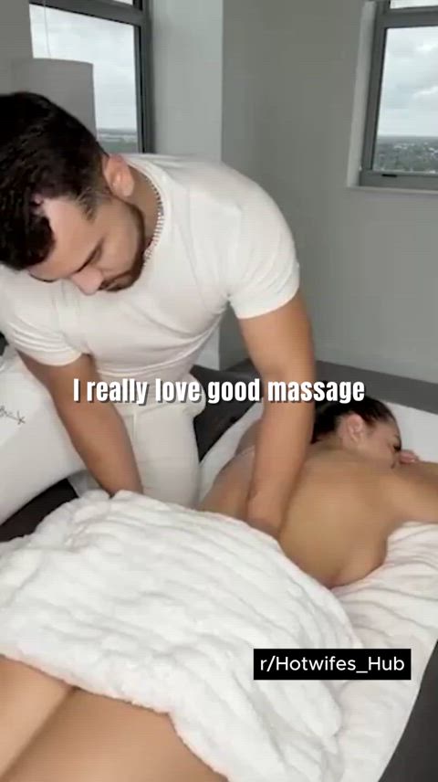 Is it weird to still go to my ex for massages? [Part 1 - full on Discord]