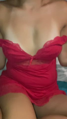 Boobs GIF by travelcoupleeurope