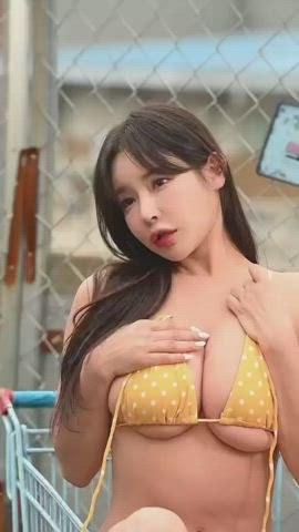 asian bikini cute korean model clip