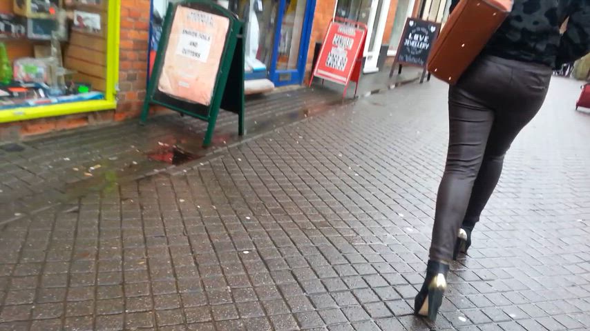 amateur ass heels leather voyeur clip