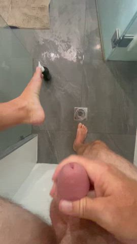 cum cum on feet cumshot cut cock hairy hairy chest hairy cock clip