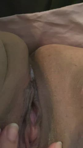 close up shaved pussy wet clip