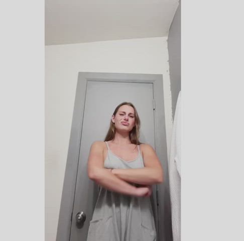 cam gym tits clip