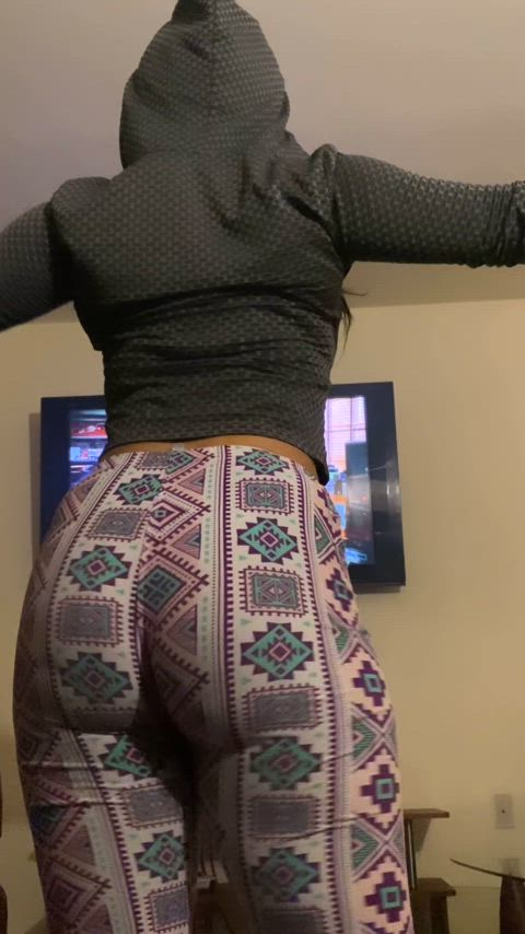 ass big ass clothed clothing ebony onlyfans tease twerking clip