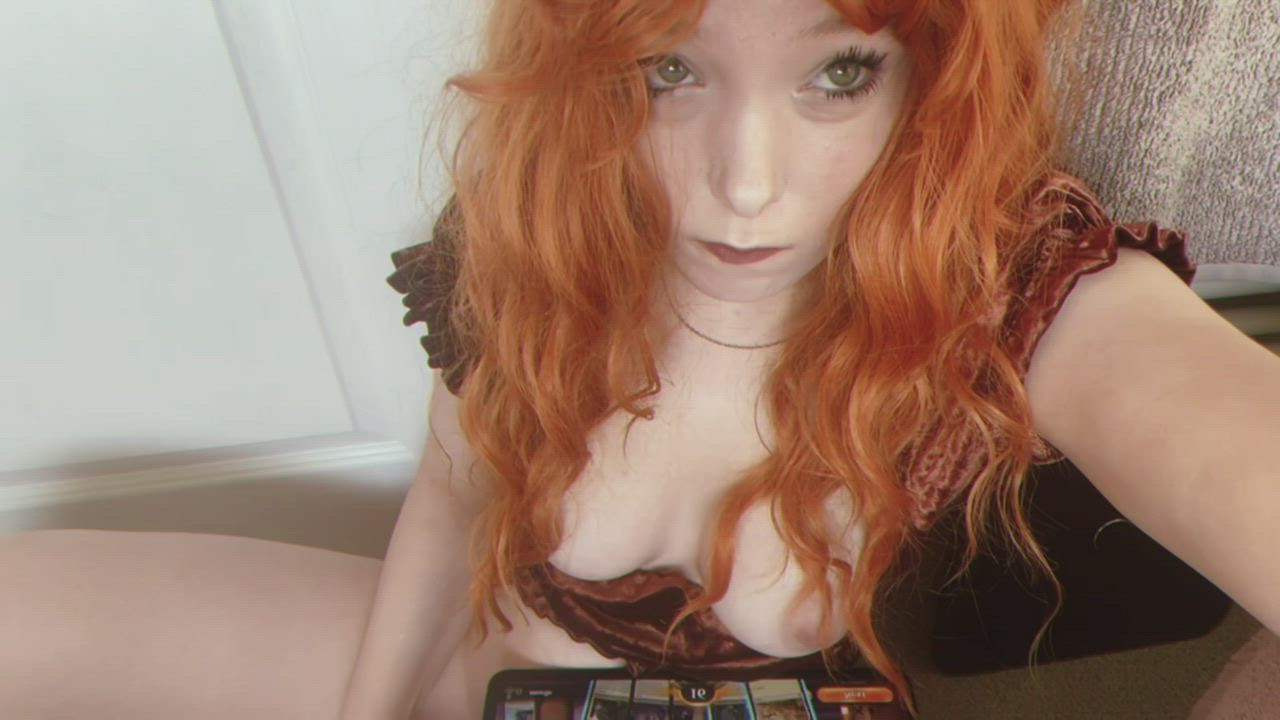 Gamer Girl Nerd Redhead clip