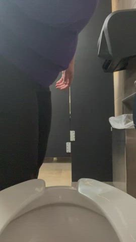 face farting fart fart fetish fetish onlyfans pee peeing soullessflower toilet clip