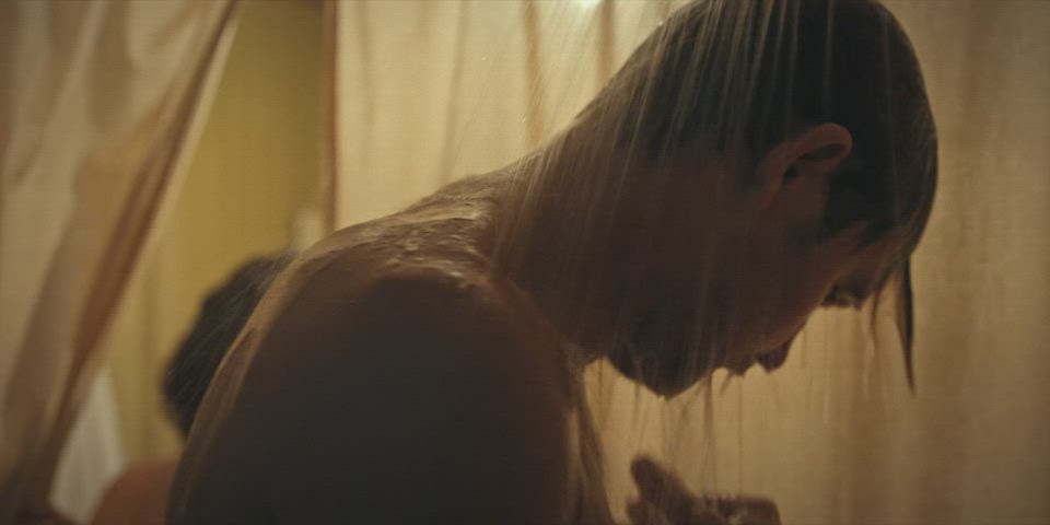 big nipples brunette shower celebs watch-it-for-the-plot clip