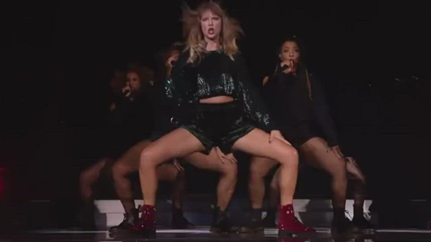 legs legs up taylor swift clip