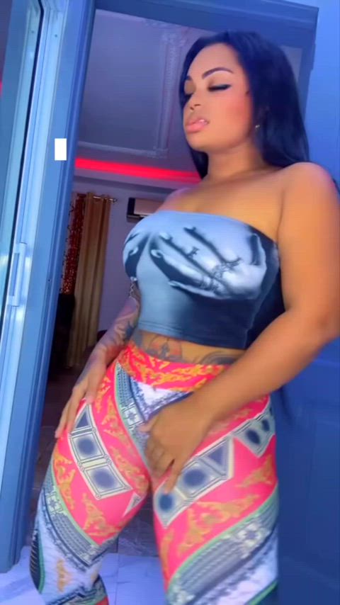 humping latina tease thick clip