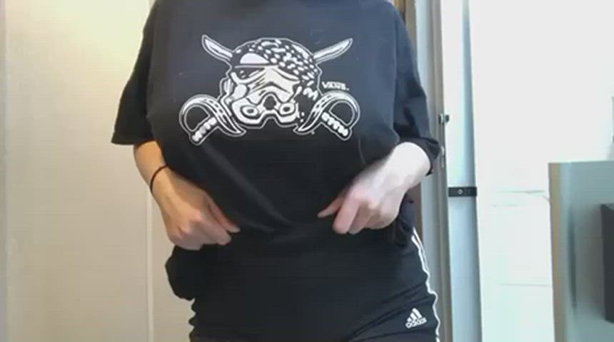 (OC) throwback to the first titty drop vid I ever made