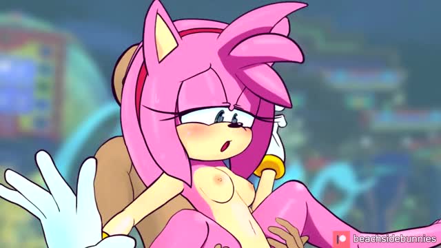 Amy Rose Size Training Preview