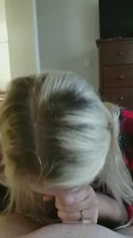 blonde blowjob cumshot eye contact hotwife clip