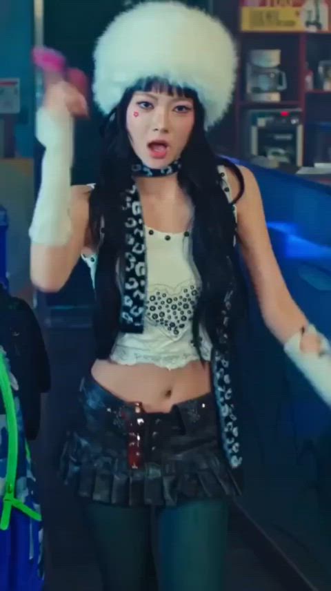 Eunchae Crazy MV JP