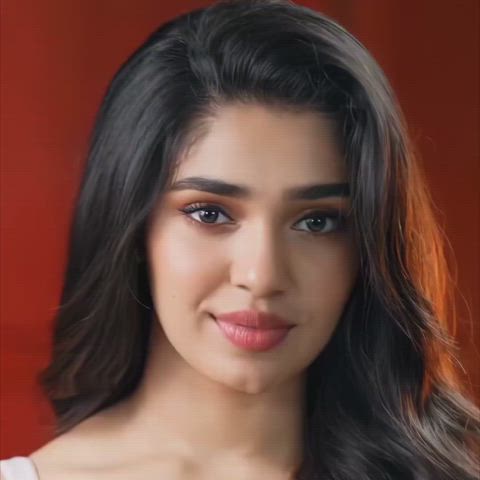 Such a Dickraising Face this 20 years old Bitch Krithi Shetty has. Dream Face for