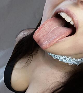 I like sticking my tongue out of my mouth like that. No guy would ever think about