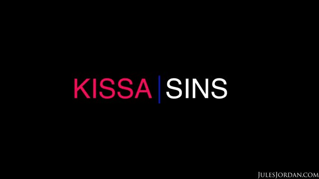 Kissa Sins 