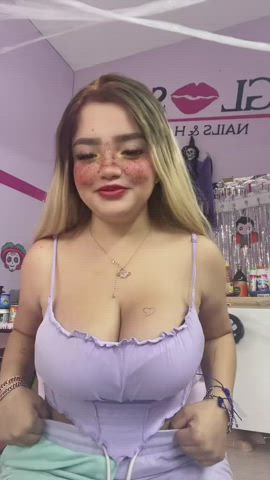 cute latina tiktok clip