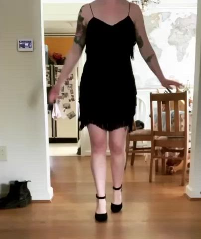 dancing dress sfw shaking clip