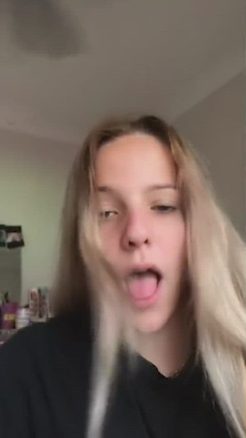 ahegao teen tiktok clip