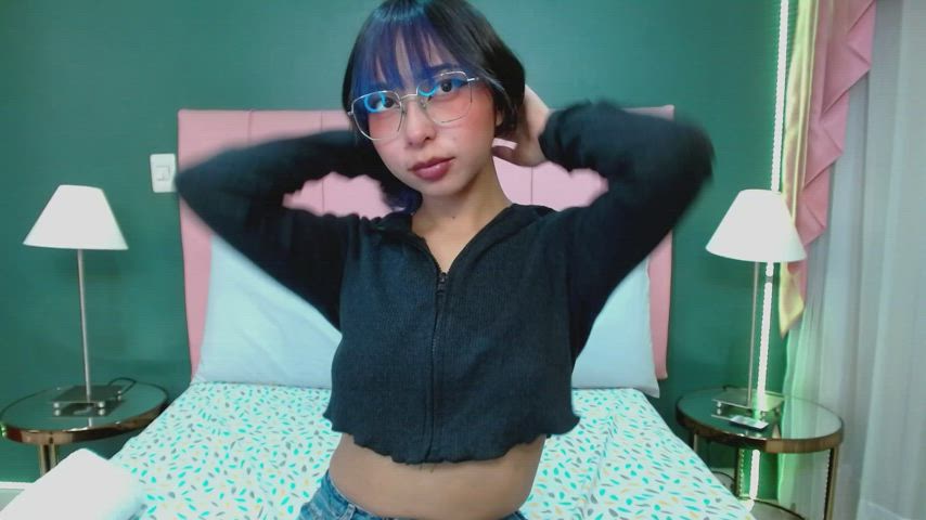 cam camgirl cute latina natural tits webcam clip
