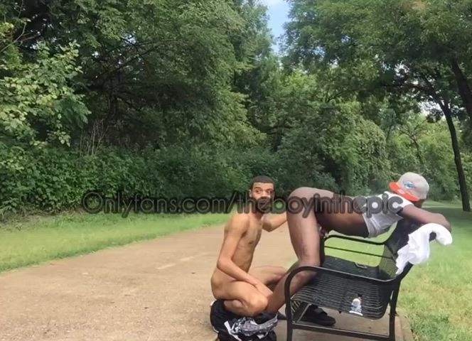 eating ass in public park - onlyfans.com/theboyinthepic