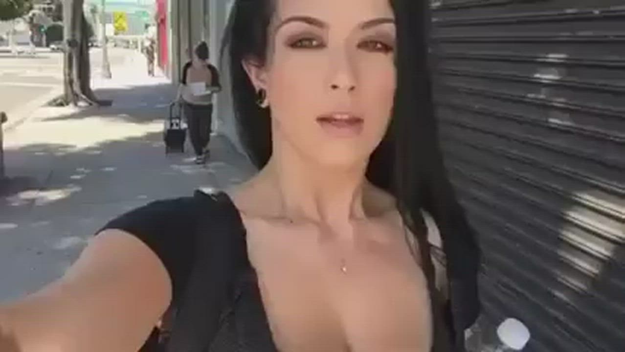 Flashing Public clip